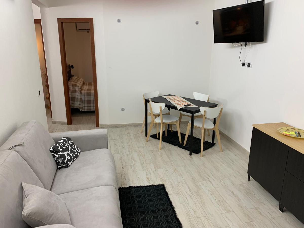 דירות איגלסיאס Casa Sette Settembre מראה חיצוני תמונה
